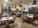 Commerce - 885 Boul. Décarie, Montréal (Saint-Laurent), QC  - Indoor Photo Showing Dining Room 