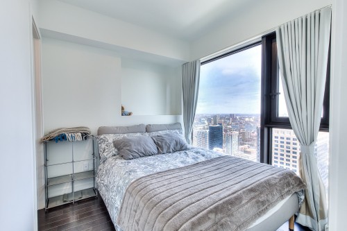 Master Bedroom - 3712-1210 Rue Jeanne-Mance, Montréal (Ville-Marie), QC - Indoor Photo Showing Bedroom