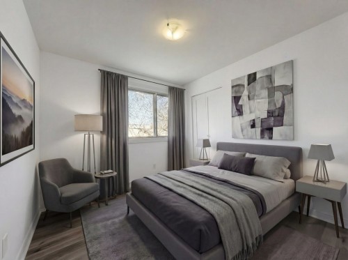 Chambre à coucher principale - 323 Rue Hurteau, Dollard-Des-Ormeaux, QC - Indoor Photo Showing Bedroom