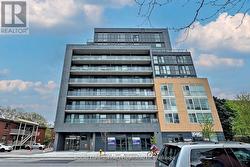 911 - 2369 DANFORTH AVENUE Toronto, ON M4C 0B1