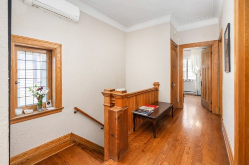 Hall d'entrée/Vestibule - 4732 Av. Victoria, Montréal (Côte-Des-Neiges/Notre-Dame-De-Grâce), QC - Indoor Photo Showing Other Room