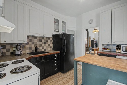 Cuisine - 262 Rue Laurier, Saint-Jean-Sur-Richelieu, QC - Indoor Photo Showing Kitchen