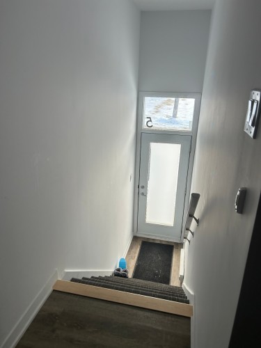 Mud Room - 5-36 Rue Ste-Catherine, Beauharnois, QC - Indoor Photo Showing Other Room