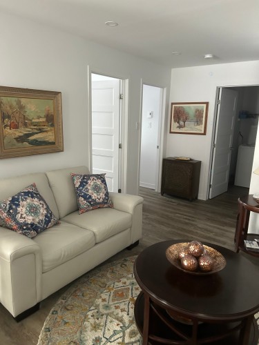 Living Room - 5-36 Rue Ste-Catherine, Beauharnois, QC - Indoor Photo Showing Living Room