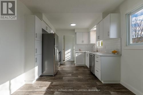 111 Northgate Drive, Welland (N. Welland), ON - Indoor Photo Showing Kitchen