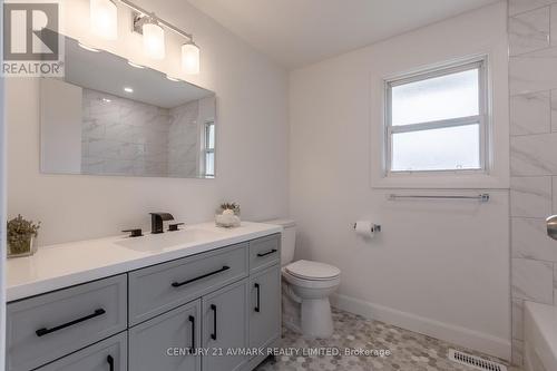 111 Northgate Drive, Welland (N. Welland), ON - Indoor Photo Showing Bathroom