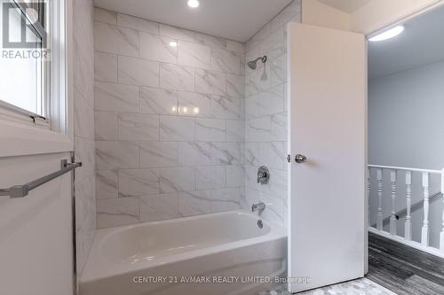 111 Northgate Drive, Welland (N. Welland), ON - Indoor Photo Showing Bathroom