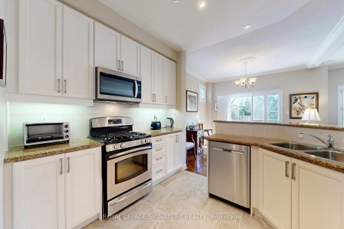 1 Althorp Way, Markham, ON - Indoor Photo Showing Kitchen With Double Sink