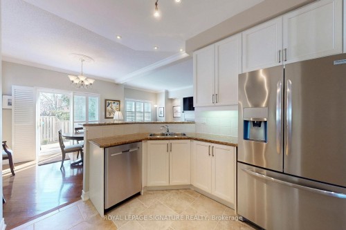 1 Althorp Way, Markham, ON - Indoor Photo Showing Kitchen With Double Sink
