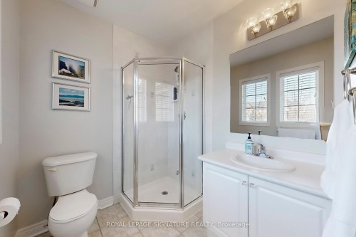 1 Althorp Way, Markham, ON - Indoor Photo Showing Bathroom