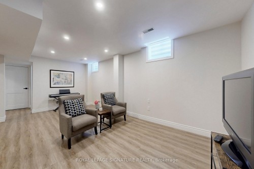 1 Althorp Way, Markham, ON - Indoor Photo Showing Basement