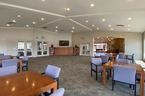 1 Althorp Way, Markham, ON - Indoor Photo Showing Dining Room