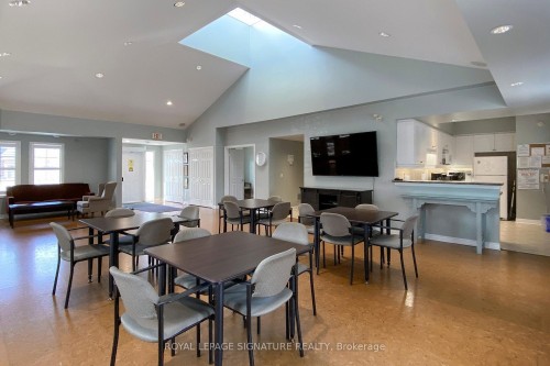 1 Althorp Way, Markham, ON - Indoor Photo Showing Dining Room