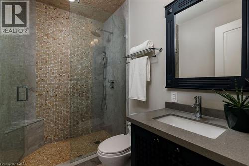 1165 Garden Road, Mississauga, ON - Indoor Photo Showing Bedroom