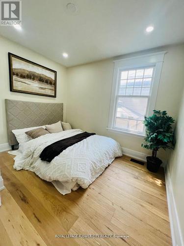 346 Wharncliffe Road, London South, ON - Indoor Photo Showing Bedroom