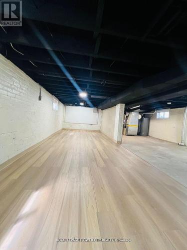 346 Wharncliffe Road, London South, ON - Indoor
