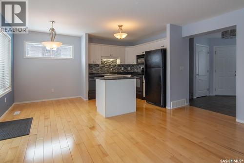 139 405 Bayfield Crescent, Saskatoon, SK - Indoor Photo Showing Kitchen