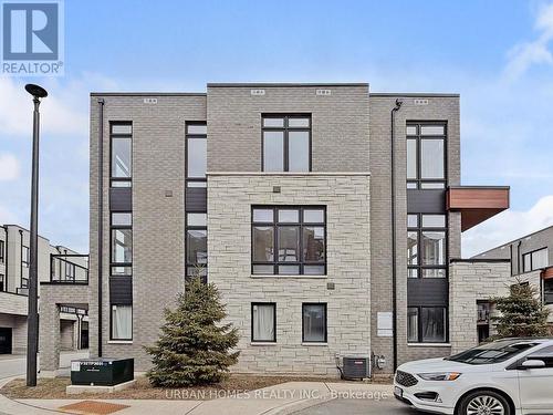 41 Gerussi Street, Vaughan, ON - Outdoor