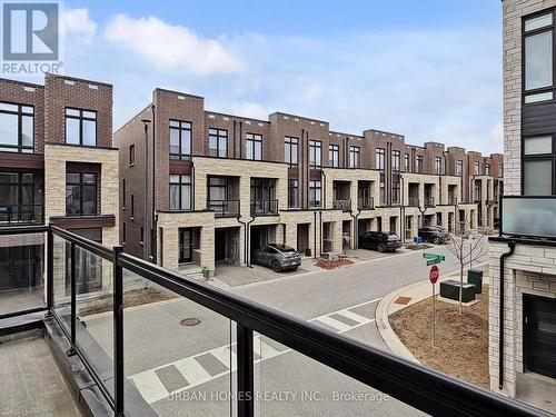 41 Gerussi Street, Vaughan, ON - Outdoor