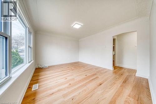 22 David Avenue, Hamilton, ON - Indoor Photo Showing Other Room