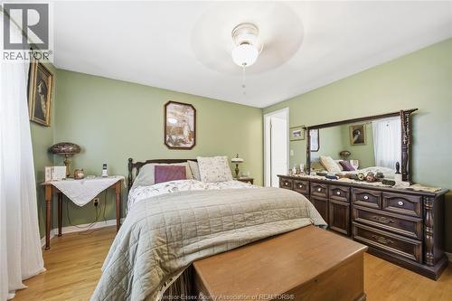 10682 Keating Crescent, Windsor, ON - Indoor Photo Showing Bedroom