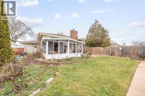 10682 Keating Crescent, Windsor, ON - Outdoor