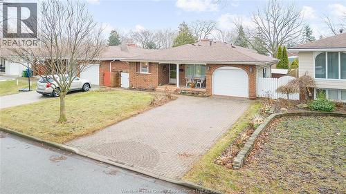 10682 Keating Crescent, Windsor, ON - Outdoor