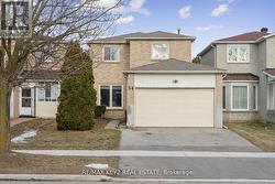 54 SILBURY DRIVE Toronto, ON M1V 2P3