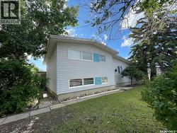 1001 2nd STREET W Kindersley, SK S0L 1S0