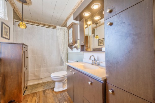 Salle de bains - 199 Rue Principale, Saint-Alexis, QC - Indoor Photo Showing Bathroom