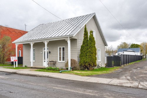 Façade - 199 Rue Principale, Saint-Alexis, QC - Outdoor