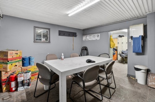 Commerce - 975  - 979 Rue St-Isidore, Saint-Lin/Laurentides, QC - Indoor Photo Showing Dining Room