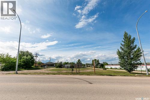 33 & 43 Atlantic Avenue, Kerrobert, SK 