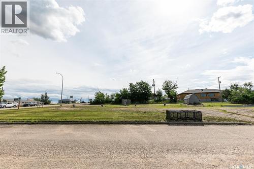 33 & 43 Atlantic Avenue, Kerrobert, SK 