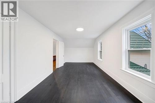 115 West Main Street, Welland, ON - Indoor Photo Showing Other Room