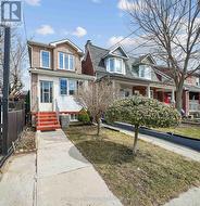 227 EARLSCOURT AVENUE  Toronto, ON M6E 4B4