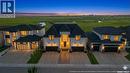 4404 Wild Rose Drive, Regina, SK  - Outdoor With Facade 