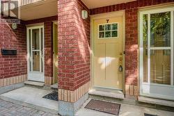 7 - 266 LIMERIDGE ROAD E Hamilton, ON L9A 2S7