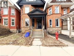 92 GRANT Avenue Unit# 1 Hamilton, ON L8N 2X7