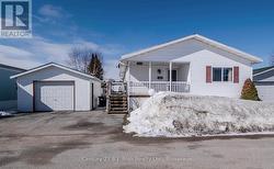 4106 LYNN STREET Severn, ON L3V 6H4