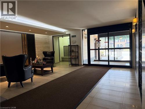 1415 Ghent Avenue Unit# 705, Burlington, ON - Indoor Photo Showing Other Room
