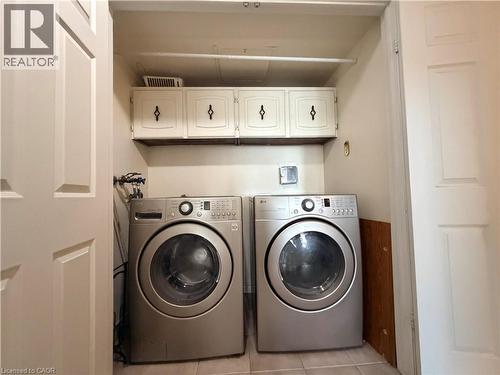1415 Ghent Avenue Unit# 705, Burlington, ON - Indoor Photo Showing Laundry Room