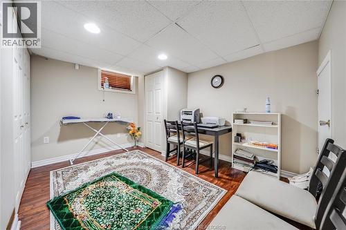 2340 George Avenue, Windsor, ON - Indoor