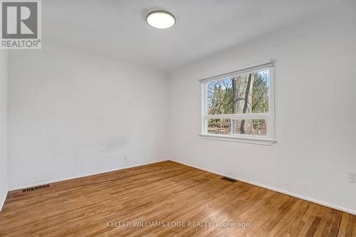 23 Clifford Street, Hamilton, ON - Indoor Photo Showing Other Room
