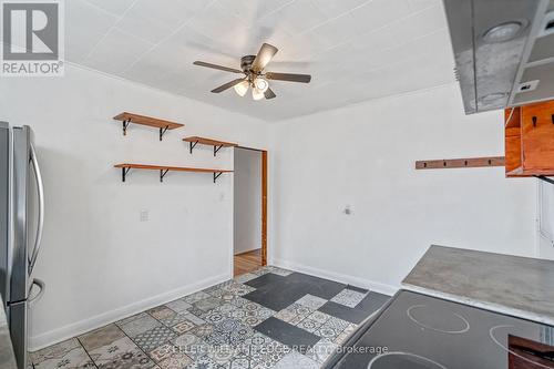 23 Clifford Street, Hamilton, ON - Indoor Photo Showing Other Room