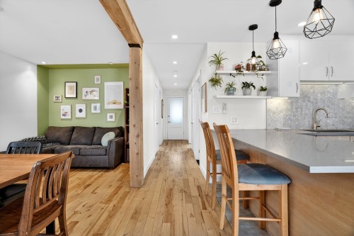 10491 Av. Audoin  Montréal (Montréal-Nord), QC H1H 5E3