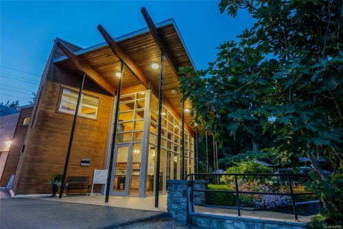 6552 North Rd, Duncan, BC 