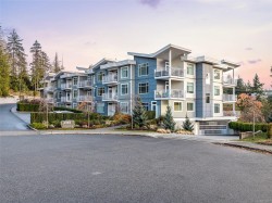 205-4960 Songbird Pl Nanaimo, BC V9T 0H7