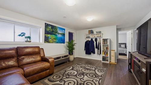 2768 Valleyview Drive, Kamloops, BC - Indoor