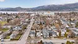 2284 Aberdeen Street Kelowna, BC V1Y 2T4